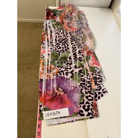 Lavish Plus Womans Top Size 2X Y2K Animal Print Beachy Hawaiian Travel Office - Picture 5 of 9